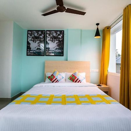 Flamingo Suites Kochi Esterno foto