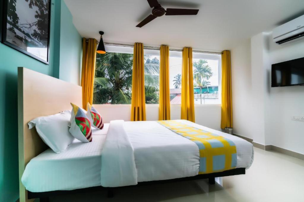 Flamingo Suites Kochi Esterno foto