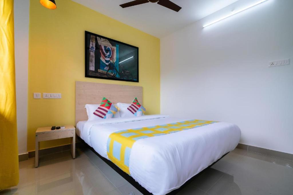 Flamingo Suites Kochi Esterno foto