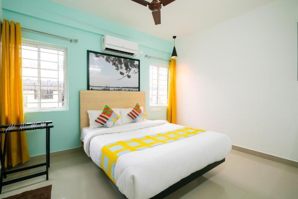 Flamingo Suites Kochi Esterno foto